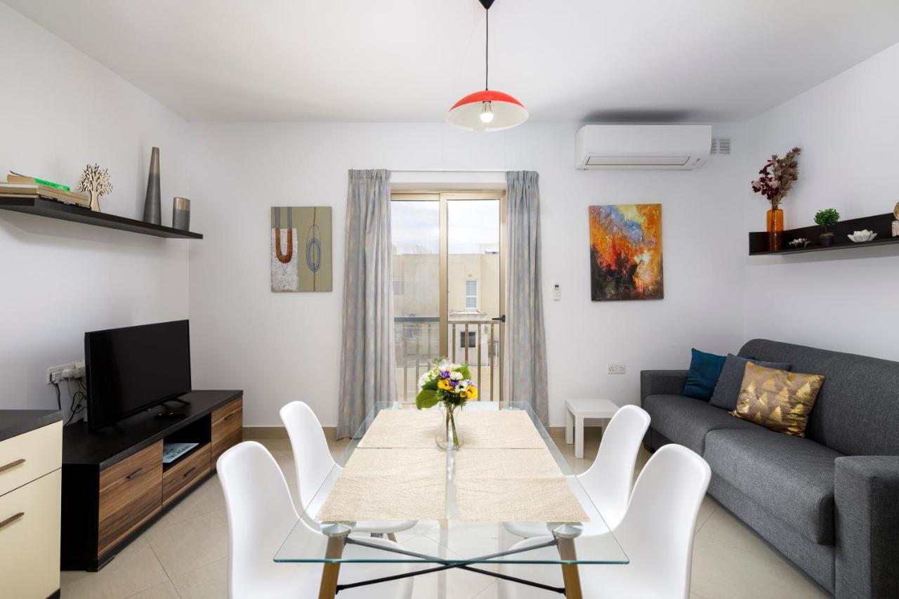 Hilltop Apartments - Stylish Comfort Living Close To The Sea, Bugibba Сент-Полс-Бей Екстер'єр фото